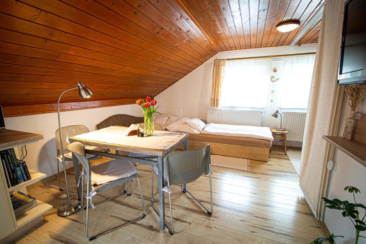 Holiday Home Linda Liptovský Mikuláš Exteriör bild